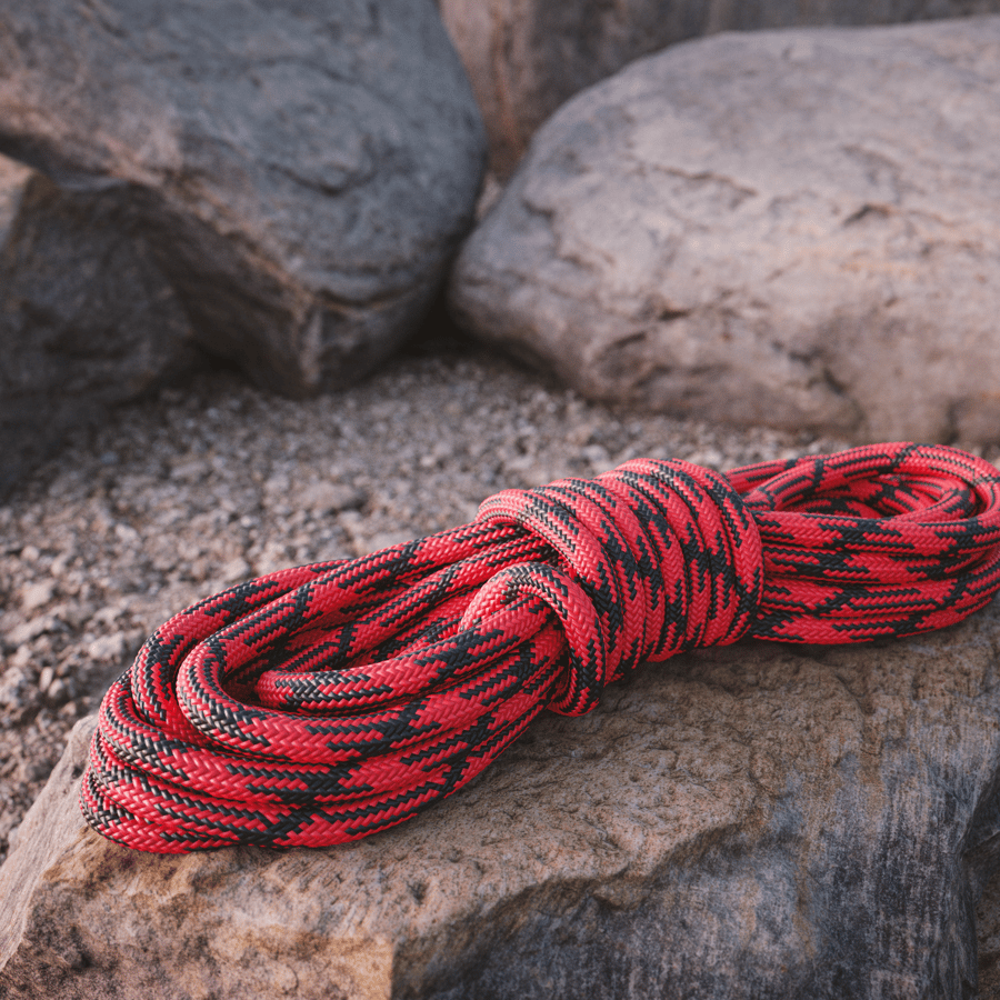 Climbing Cord Texture, Black & Red